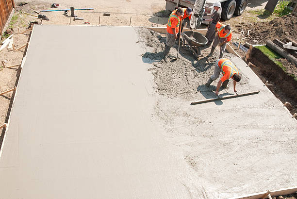 Best Concrete Pool Decks in Lindstrom, MN